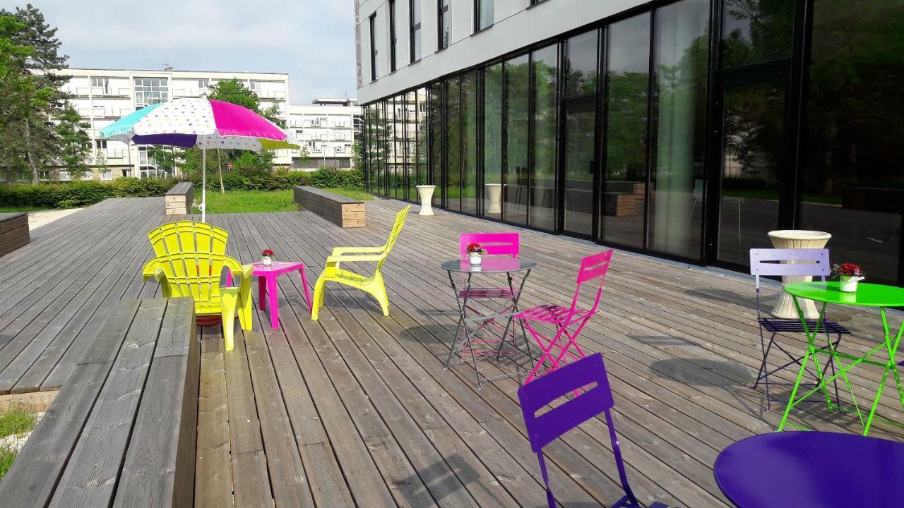 Adonis Dijon Maison Internationale Exterior photo